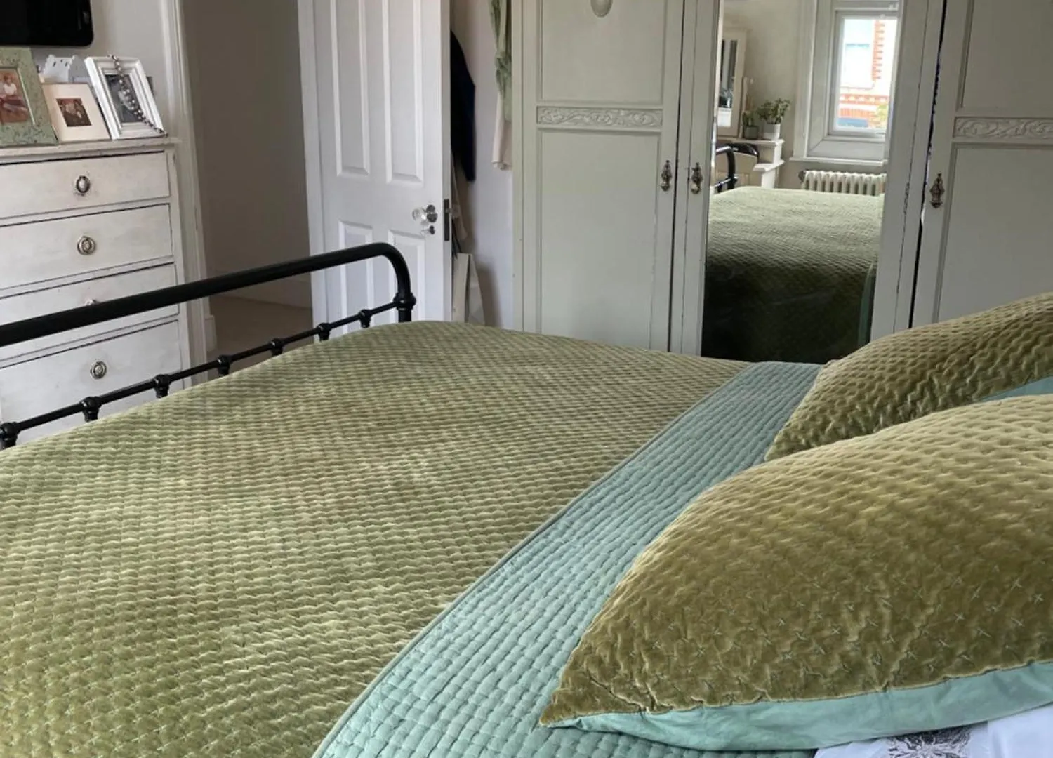3 Bed Home Sleeps 6 Free Parking Brighton Holiday home